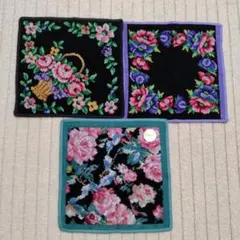 再お値下FEILER新品大判（30センチ）3枚組花柄刺繍タオルハンカチセット