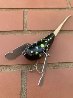 Item thumbnail for item 3832cee5-a678-41a2-818a-743698283776