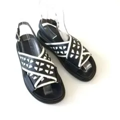 マルニ*定価7.5万円　レザーサンダル*黒/白　バイカラーのサムネイル