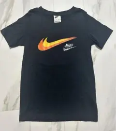 春夏　NIKE グラデーションBIGロゴTシャツ　130cm