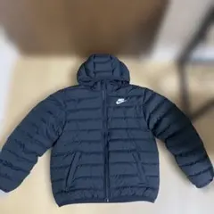 NIKE ダウンジャケット ブラック　キッズLサイズ