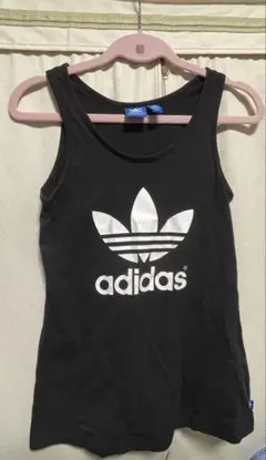 adidas ブラック タンクトップ M 古着