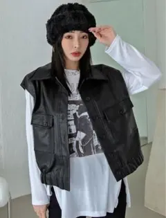 SHEIN  DAZY フラップポケット PU ベストジャケット