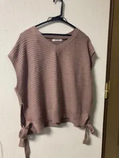 ピンク Vネック ニットベスト Fサイズ