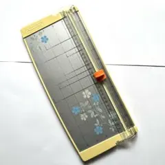 ペーパートリマー　fiskars 中古のサムネイル