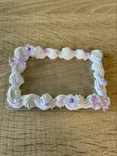 ホイップデコトレカケース(ホワイト×パープル)