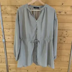w closet 長袖シャツ ブラウス ベージュのサムネイル
