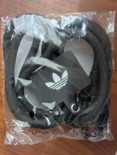 新品未使用 adidasアディダス 携帯ネックストラップ 非売品スマホショルダー