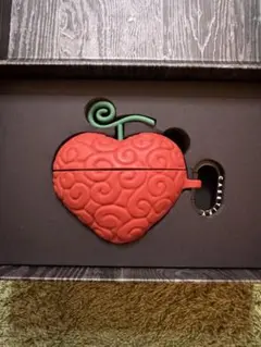 CASETiFY ONE PIECE オペオペの実 イヤホンケースのサムネイル