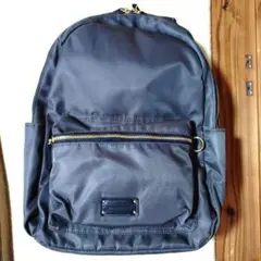 エルーラ　マルチポケット撥水リュック　グレー