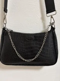 クロコダイル風ブラックショルダーバッグ