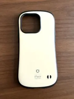 iPhone14 pro ケース iFace アイフェイス くすみホワイト