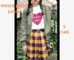 Item thumbnail for item 178320a7-f4d8-438d-845d-0eb525e35e50