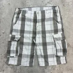 Levi's　チェックカーゴショーツ　W35　ホワイト　グレー　古着のサムネイル