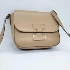 極美品 IACUCCI アバ SD RUGA ショルダーバッグ ベージュのサムネイル
