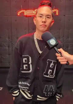 BREATH BADHOP BH PATCH KNIT CARDIGAN