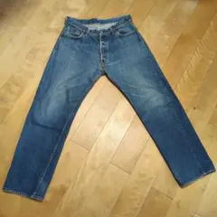 Item thumbnail for item fea5bc61-e701-4bfa-a21c-12802e4eebdd