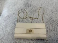 チャールズアンドキース チェーンウォレット