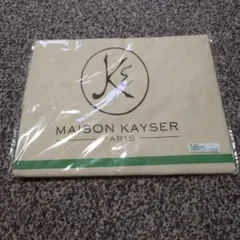 Item thumbnail for item 3a720d70-8cc4-40b7-9797-2054b66f8be3