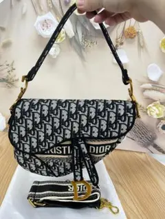 Item thumbnail for item fd4269dc-3957-4c47-b65b-91aef19aac34