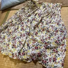 花柄 フレアスカートのサムネイル