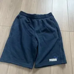 PUMA ネイビー ハーフパンツ　160サイズ