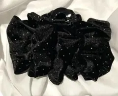 ヘアクリップ　バンスクリップ　バンズ　ヘアアクセサリー　ヘアアレンジ　フリル