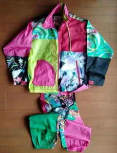 Item thumbnail for item 3eebd18b-218b-47b4-bacd-df4178b798b5