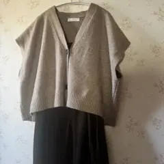 CRB レディースニットベスト ＊ベージュ ニットベスト＊
