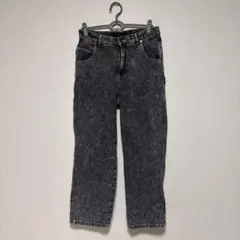 グレー ストレートレッグジーンズ Mサイズ