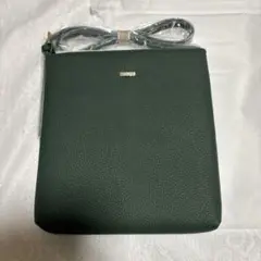新品BARCOS グリーン 上質シュリンクレザーポシェット