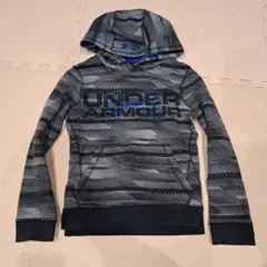 アンダーアーマー フード付きパーカー