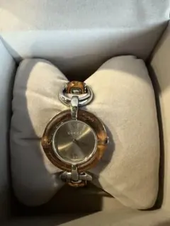 Item thumbnail for item d2a3c6d1-dd90-4bae-9217-c7d338b3cbde