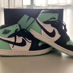 エアジョーダン 1グリーン グローハイカットスニーカー　27cm