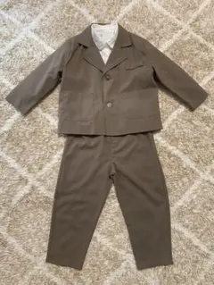 フォーマルスーツ 130サイズ ブラウン　男の子服　子供服