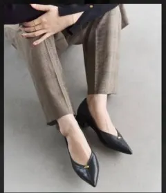 LE TALON 3cmVカットメタルパンプスのサムネイル