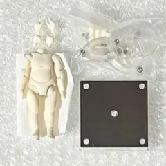 Boyボディ 素体+台座 ねんどろいどどーる ヴァンパイア：カミュ 色白ボディ