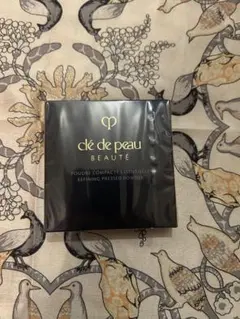 資生堂クレ・ド・ポーボーテ プードルコンパクトエサンシエルn 5g