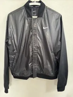 Nike ブラックジャケット L・トレーニング・ウォーキング・レディース