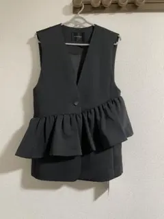 2025年最新】カデュネ ジレの人気アイテム - メルカリ