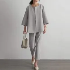 ノーカラースーツ L パンツスーツ フォーマル 入学式 卒業式 上品 体型カバー