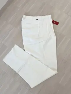 【新品タグ付き】PRGR プロギア　メンズ　ゴルフパンツ　夏用　ホワイトのサムネイル