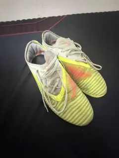 Nike サッカースパイク ファントム6 AGイエロー/ネイビーサイズ26cm