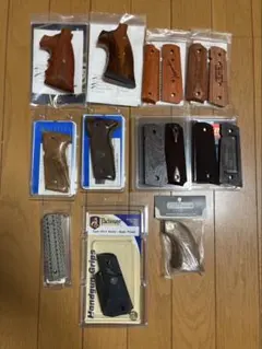 モデルガン　ガスガン　グリップのサムネイル