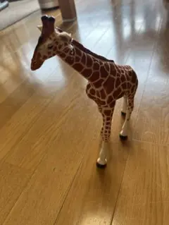 キリン　フィギュア