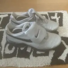 NIKE エアマックスプラスティエンポ