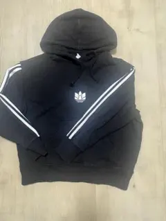 adidas ブラック パーカー ストライプ