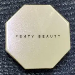 未使用品　フェンティビューティ ハイライト 買ってよかったFenty Beauty(フェンティ ビューティー)のハイ