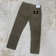 ストーンアイランド　チノパン　パンツ　ボトム　カーキ　W30のサムネイル