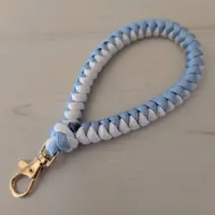 パラコード　ハンドストラップ　スマホストラップ　B19